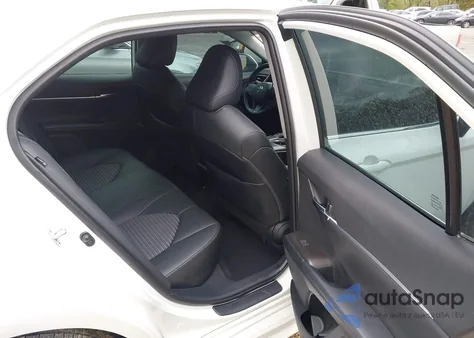 2022 Toyota Camry Se z USA, uszkodzony, nr VIN 4T1G11AK0NU701232